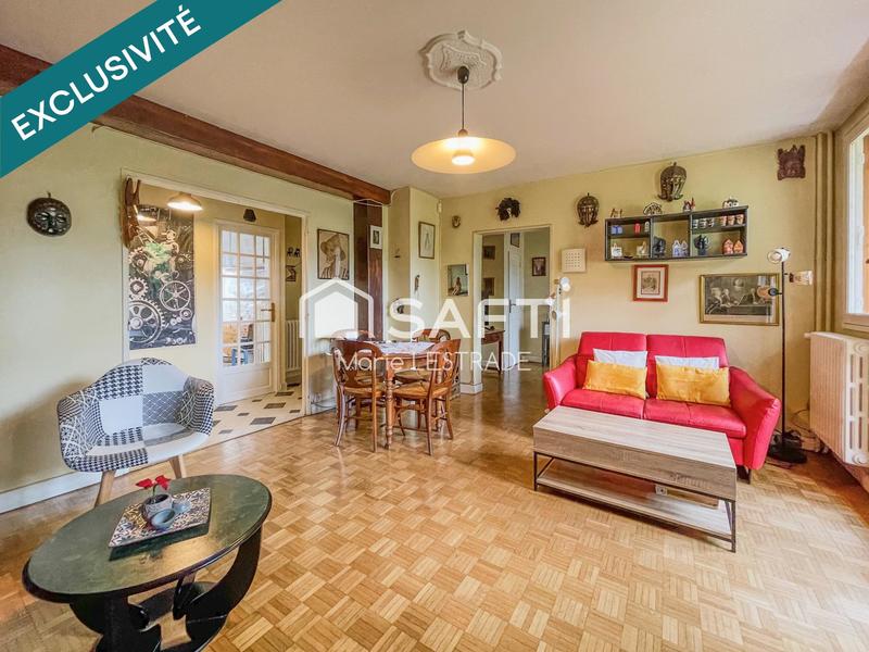 Appartement - 94 m² - 6 pièces