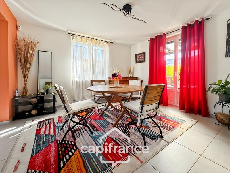 Maison - 148 m² - 7 pièces