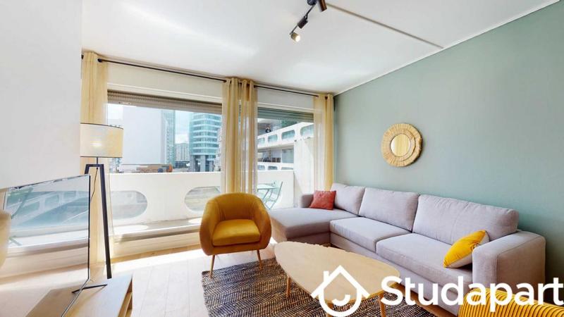 Chambre - 9 m² - 1 pièce