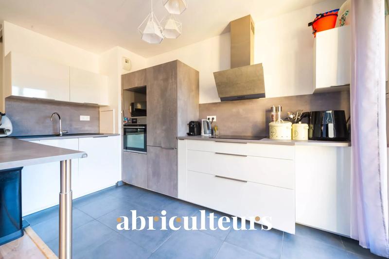 Duplex - 70 m² - 3 pièces