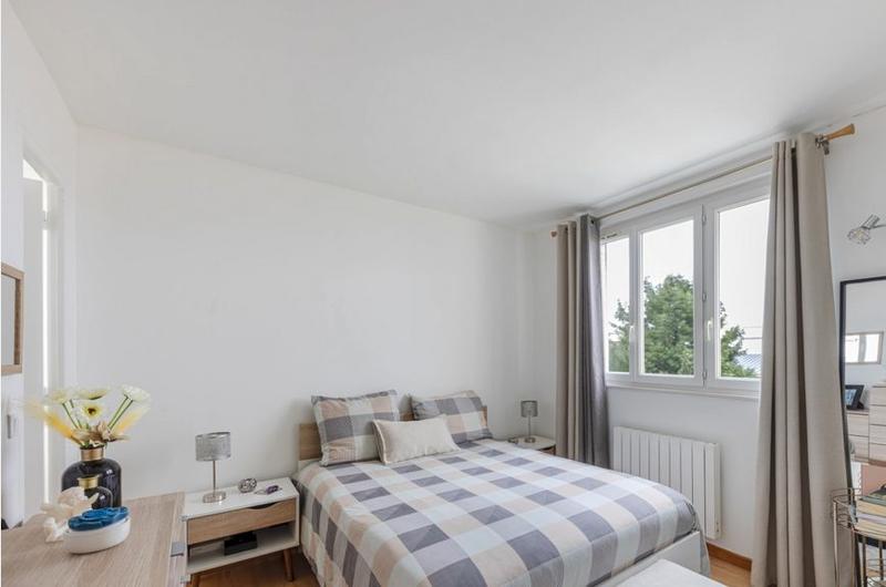 Appartement - 120 m² - 6 pièces