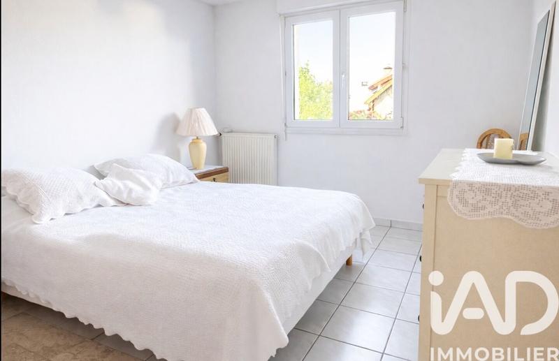 Maison - 177 m² - 8 pièces
