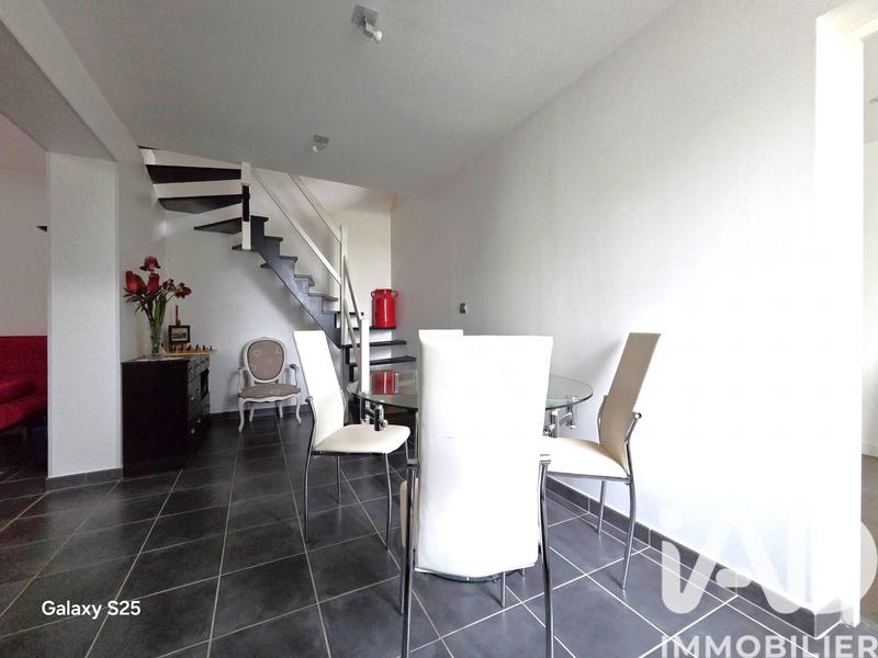 Maison - 127 m² - 5 pièces