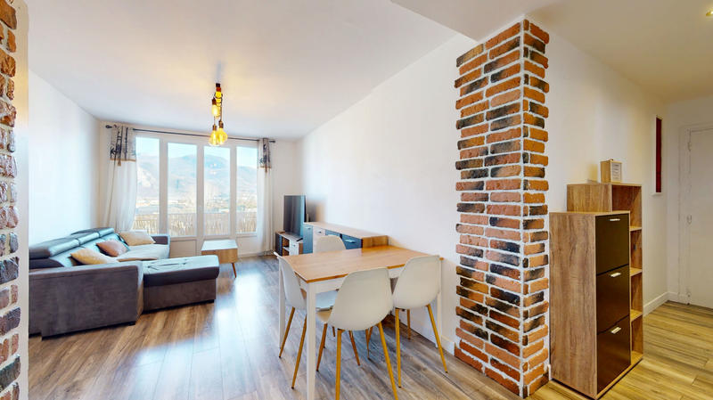 Appartement - 75 m² - 4 pièces