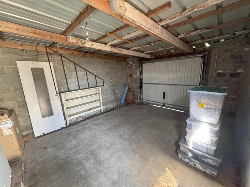 Maison - 93 m² - 4 pièces