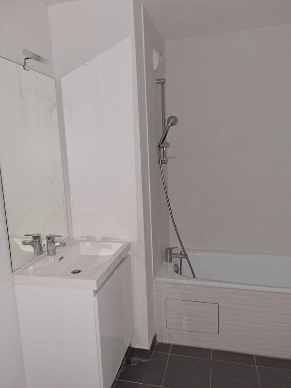 Appartement - 7 m² - 3 pièces