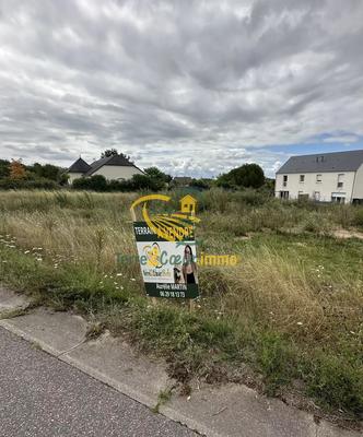 Terrain constructible - 1 000 m²
