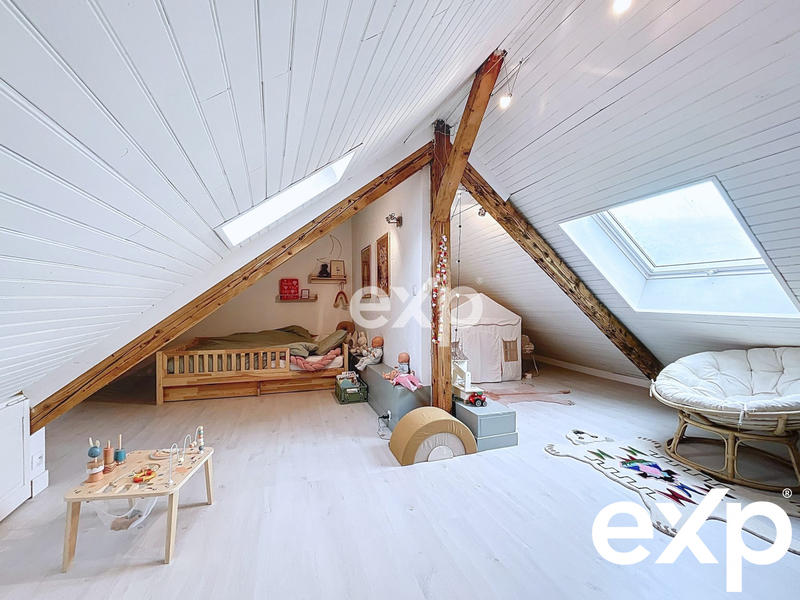 Appartement - 147 m² - 5 pièces