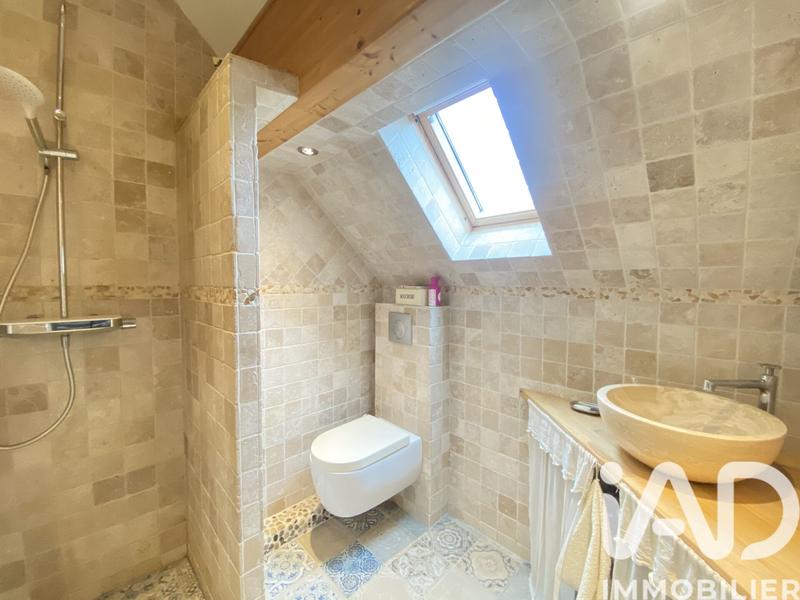 Maison - 104 m² - 5 pièces