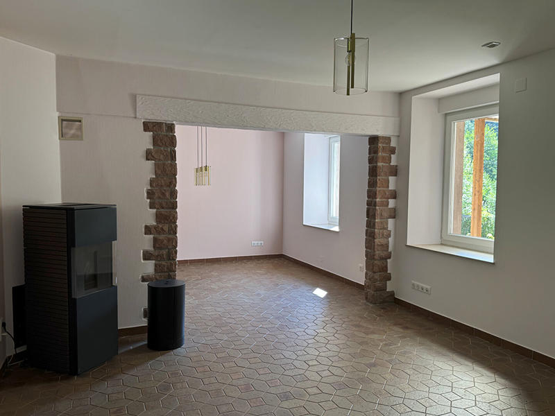 Maison - 160 m² - 8 pièces