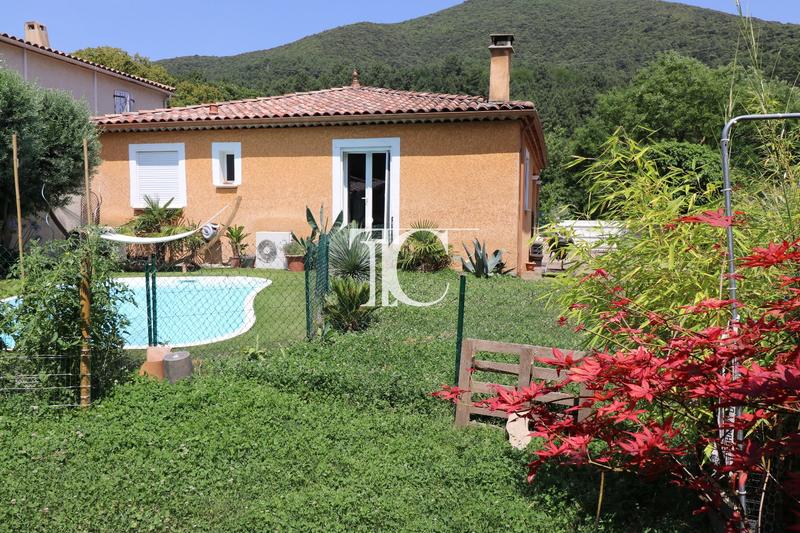 Maison - 112 m² - 4 pièces