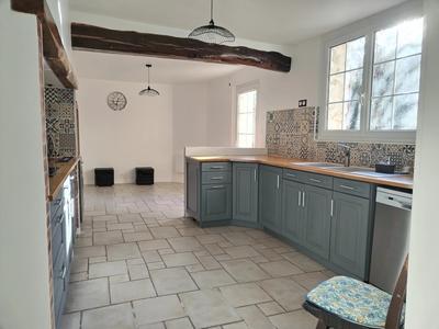 Maison - 170 m² - 5 pièces