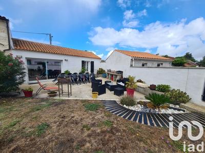 Maison - 185 m² - 7 pièces