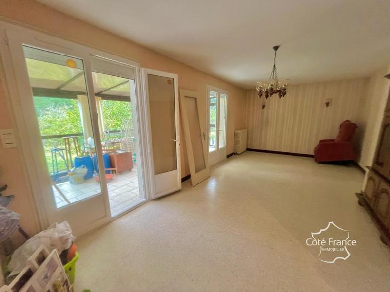 Maison traditionnelle - 135 m² - 6 pièces