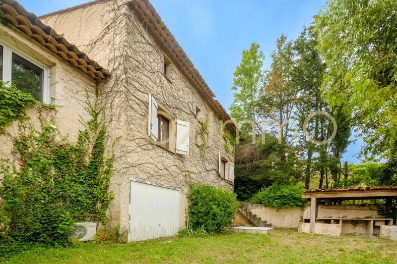 Villa - 153 m² - 6 pièces