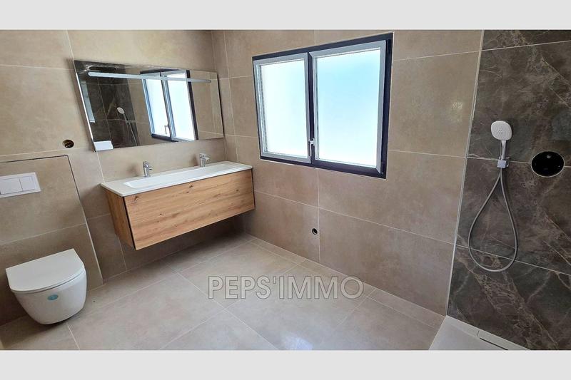 Appartement - 175 m² - 6 pièces