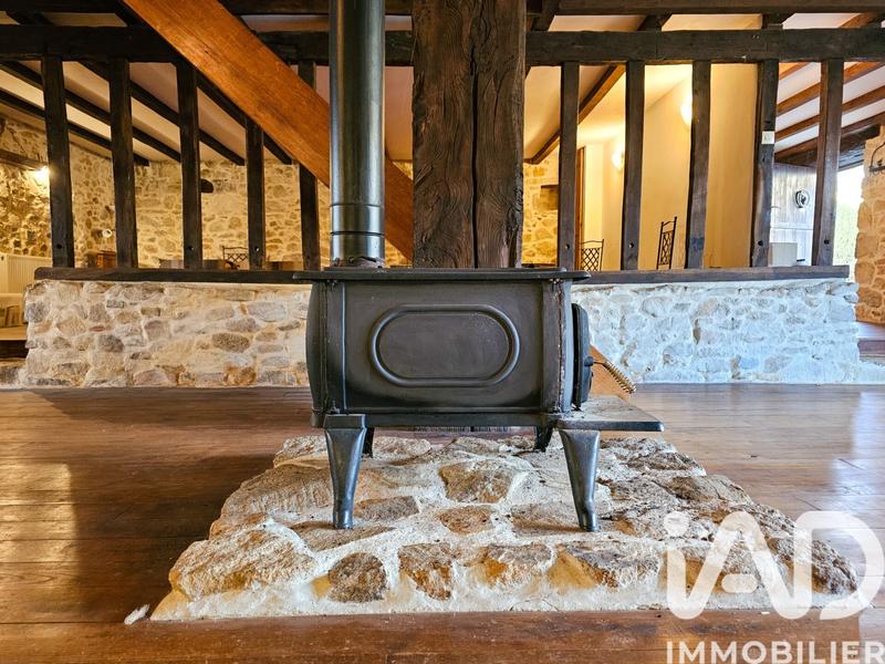 Maison - 409 m² - 12 pièces