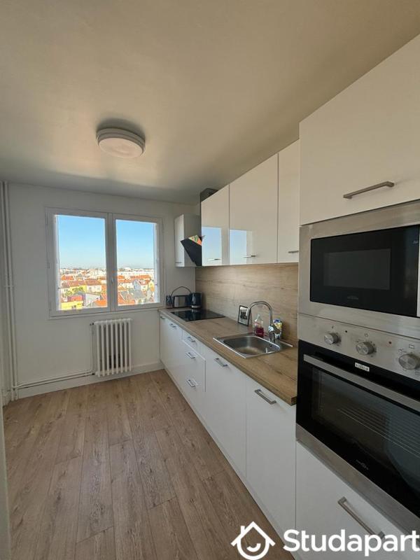 Chambre - 11 m² - 1 pièce