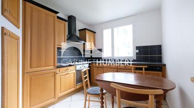 Appartement - 93 m² - 4 pièces