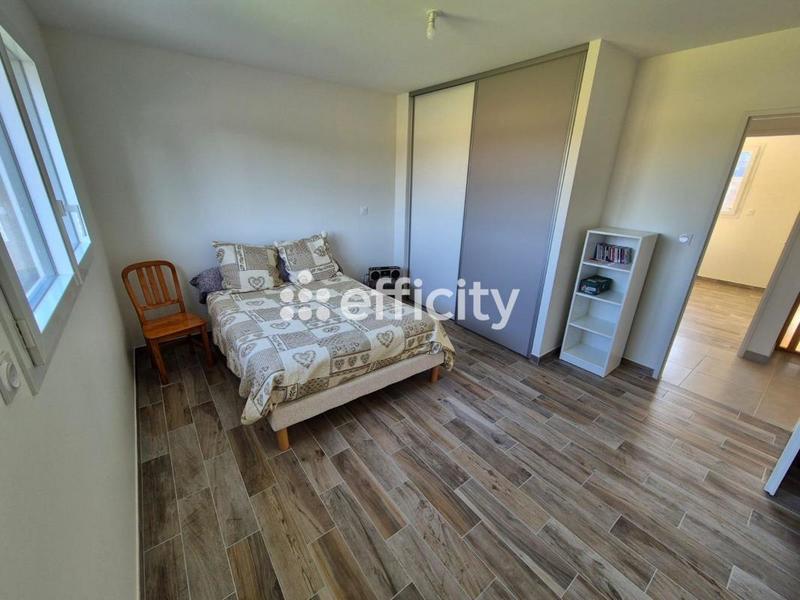 Maison - 163 m² - 5 pièces