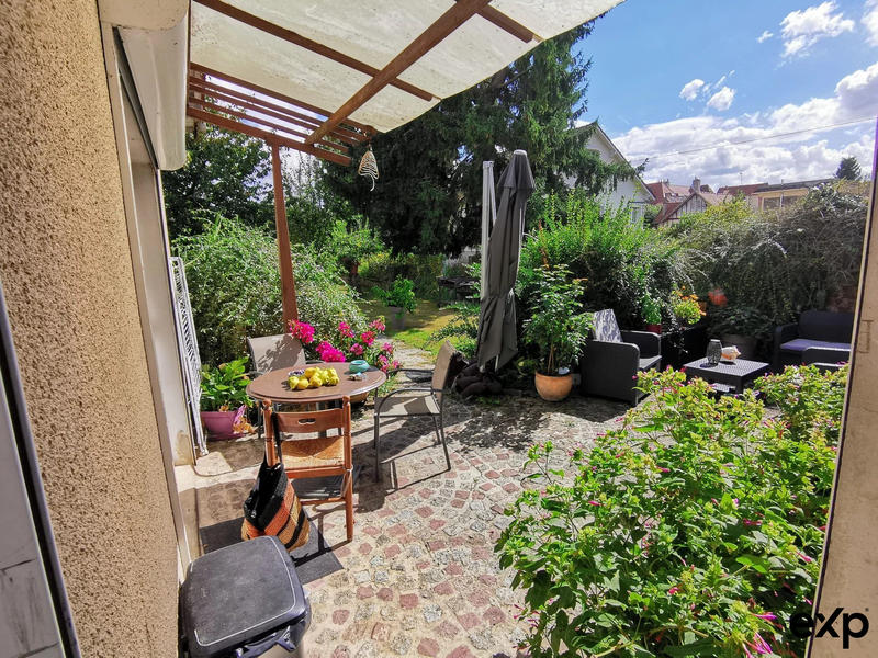 Maison - 80 m² - 5 pièces