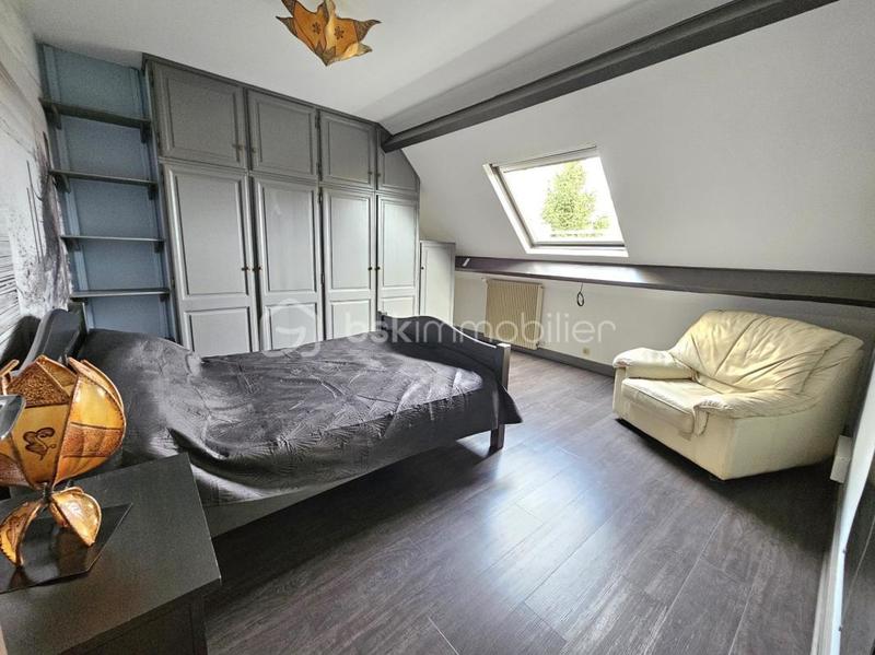 Pavillon - 150 m² - 6 pièces