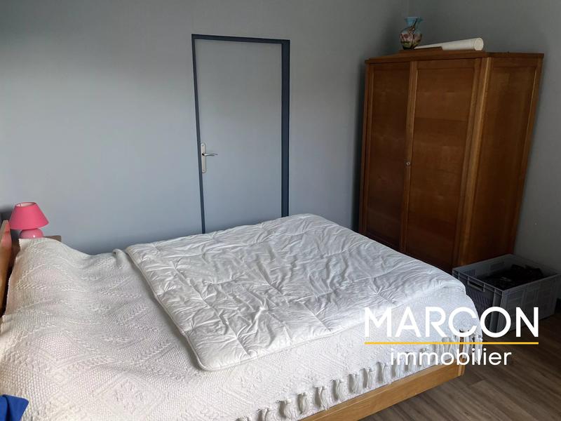 Immeuble - 214 m² - 10 pièces