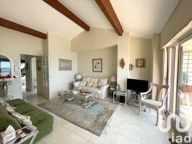 Appartement - 120 m² - 3 pièces