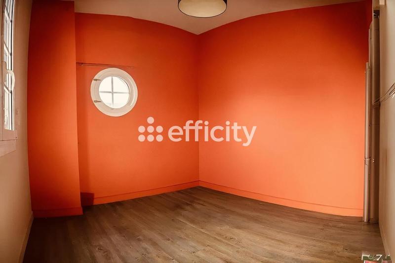 Maison - 160 m² - 7 pièces