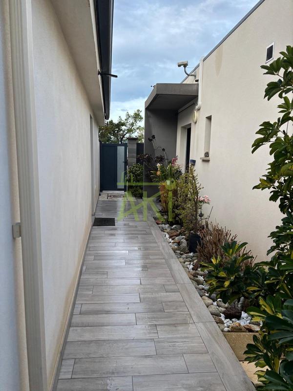 Maison - 89 m² - 3 pièces