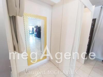 Fonds de commerce - 140 m²