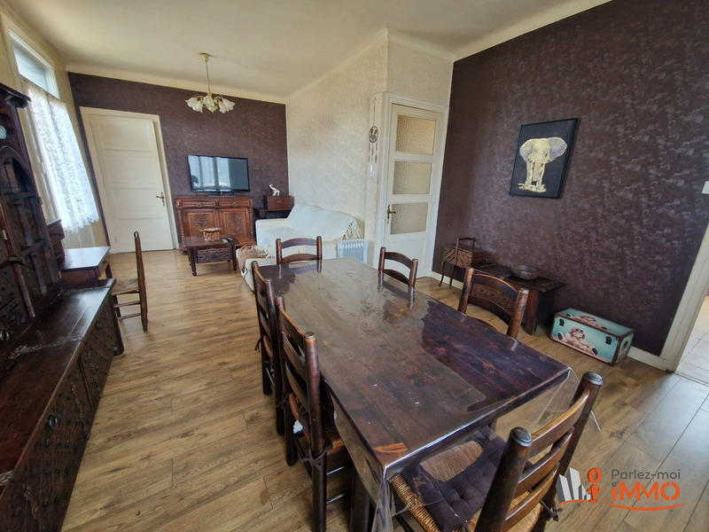 Maison - 152 m² - 7 pièces