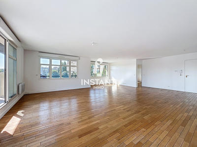 Appartement - 120 m² - 6 pièces