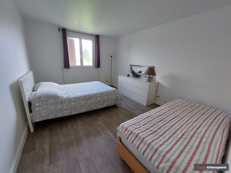 Maison - 177 m² - 8 pièces