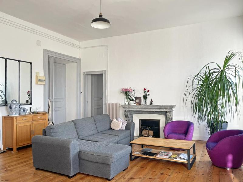 Appartement - 95 m² - 3 pièces