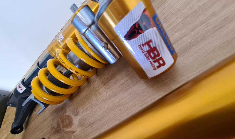 Hard Bike Racing - suspensions