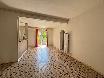 Maison - 172 m² - 9 pièces