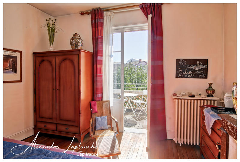 Maison bourgeoise - 217 m² - 10 pièces