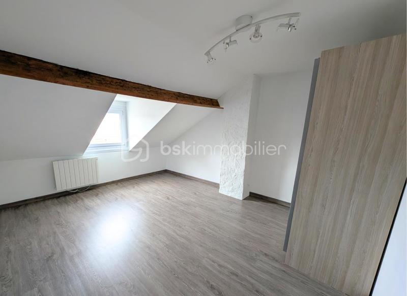 Maison - 90 m² - 6 pièces