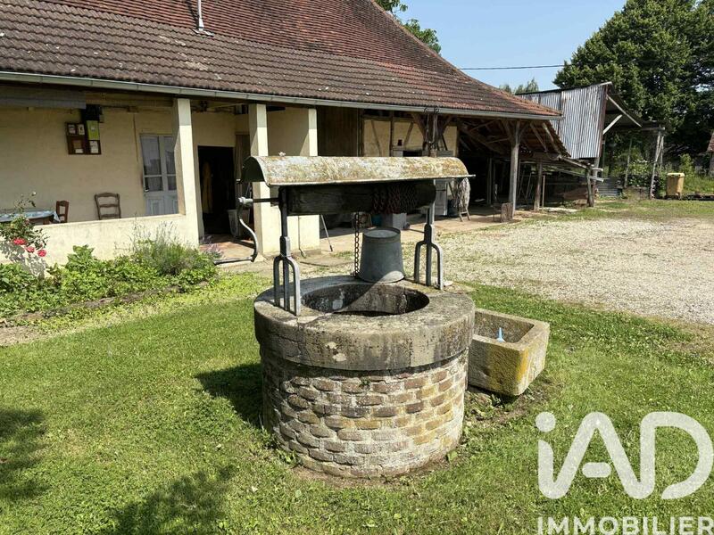 Maison - 85 m² - 6 pièces