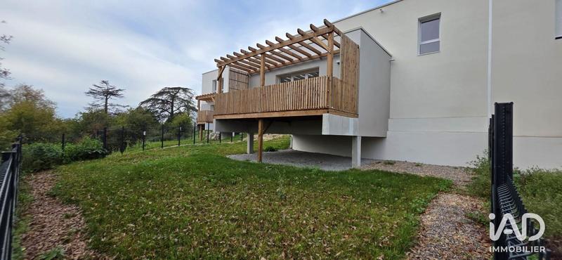 Maison - 92 m² - 4 pièces