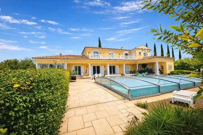 Maison - 300 m² - 7 pièces