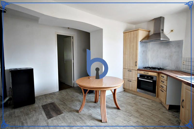 Maison - 94 m² - 5 pièces