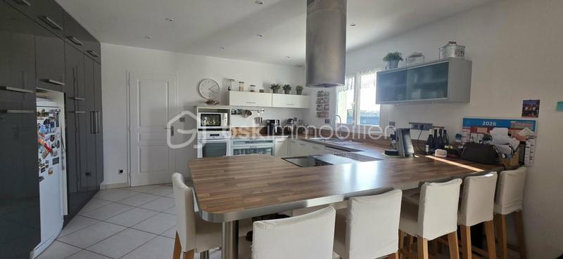 Maison - 152 m² - 6 pièces