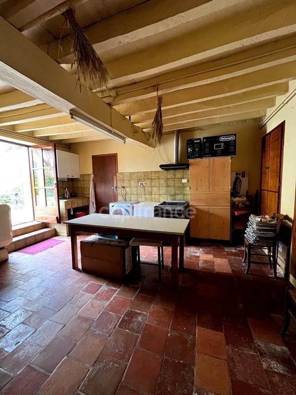 Corps de ferme - 270 m² - 9 pièces