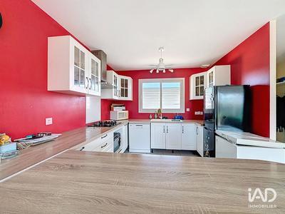 Maison - 92 m² - 4 pièces