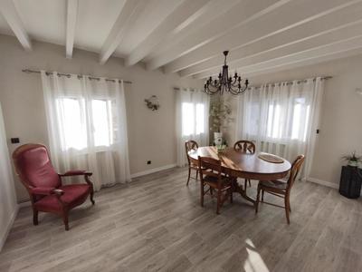 Maison - 145 m² - 7 pièces