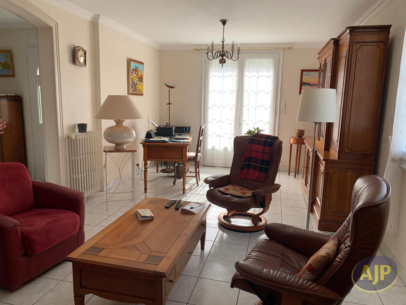 Maison - 120 m² - 6 pièces