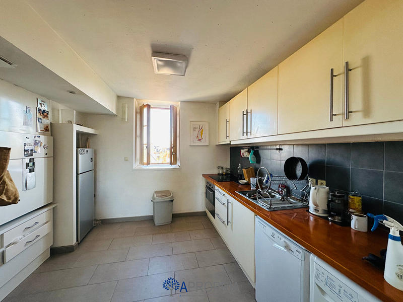 Appartement - 60 m² - 2 pièces