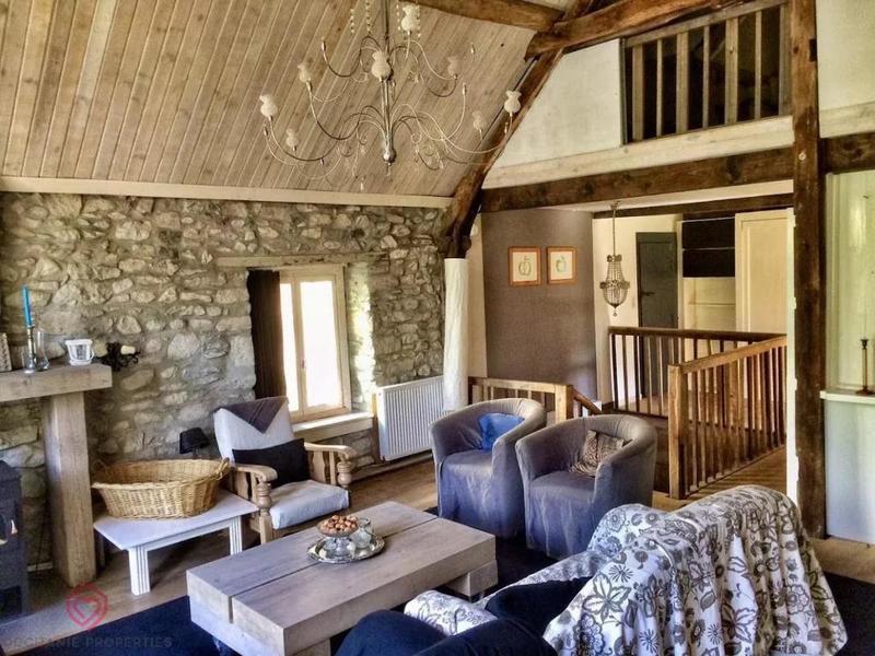 Château - 513 m² - 11 pièces